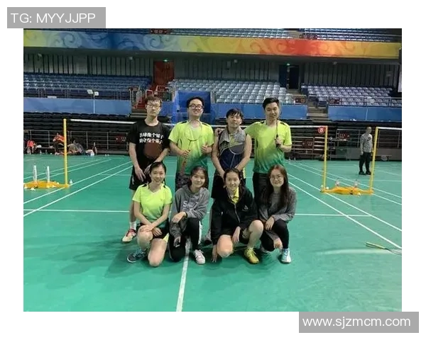 西安羽毛球队与杭州羽毛球队赛后复盘团队协作的成功与不足分析